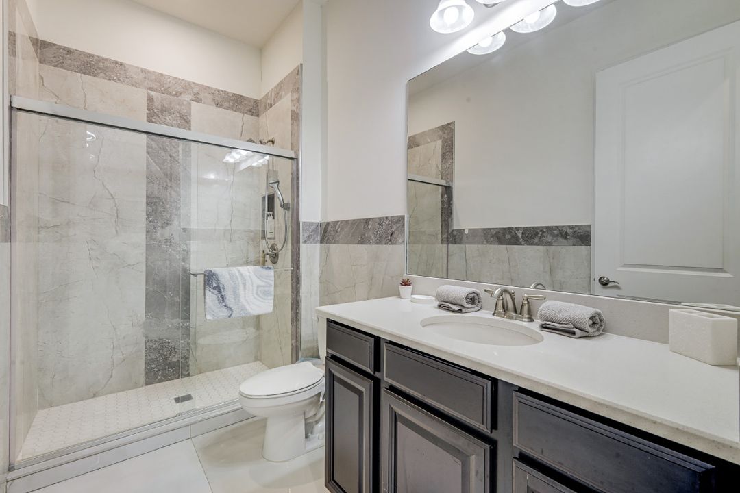11110 Canal Grande Dr, Fort Myers, FL 33913