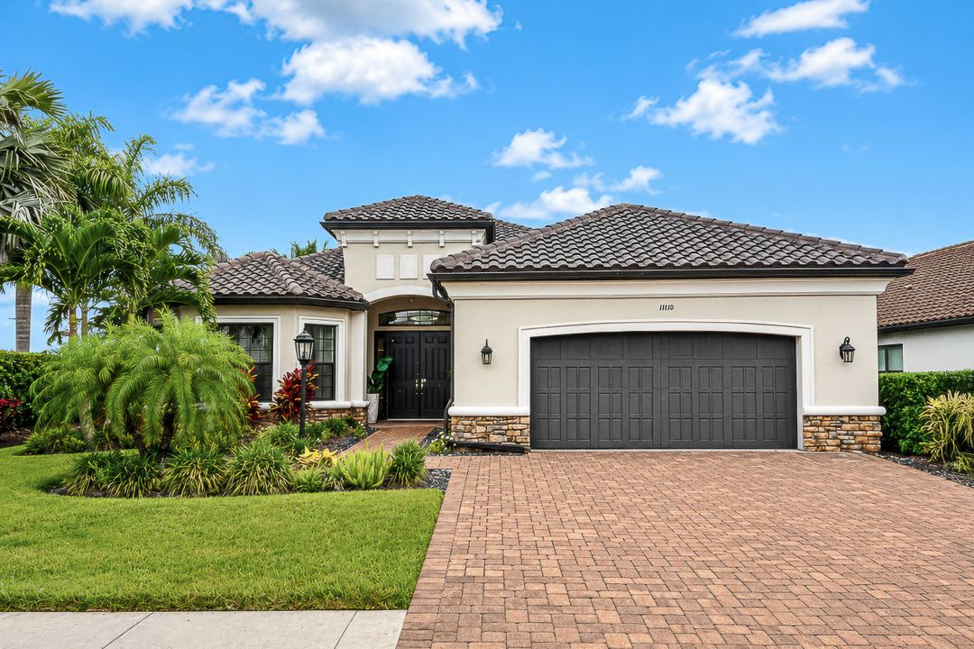 11110 Canal Grande Dr, Fort Myers, FL 33913
