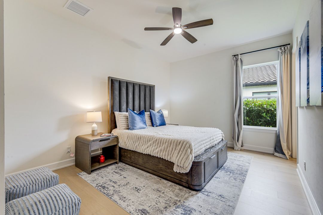 11110 Canal Grande Dr, Fort Myers, FL 33913