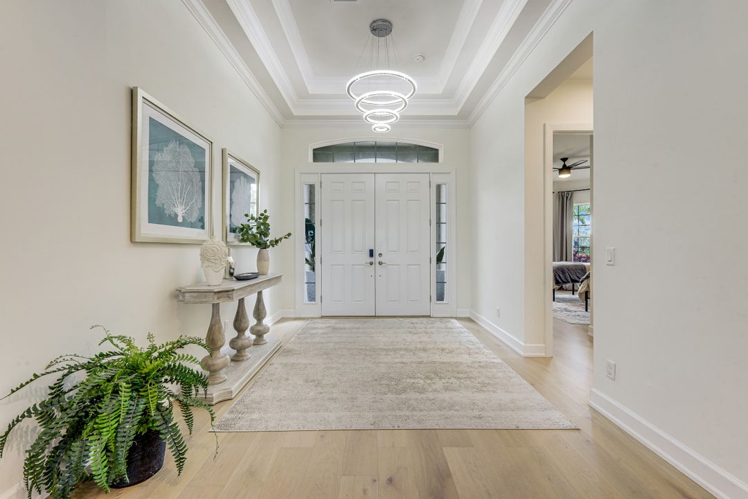 11110 Canal Grande Dr, Fort Myers, FL 33913