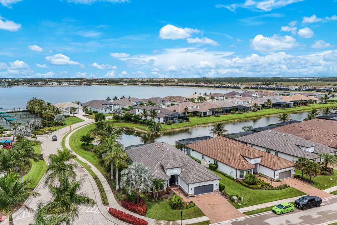11110 Canal Grande Dr, Fort Myers, FL 33913