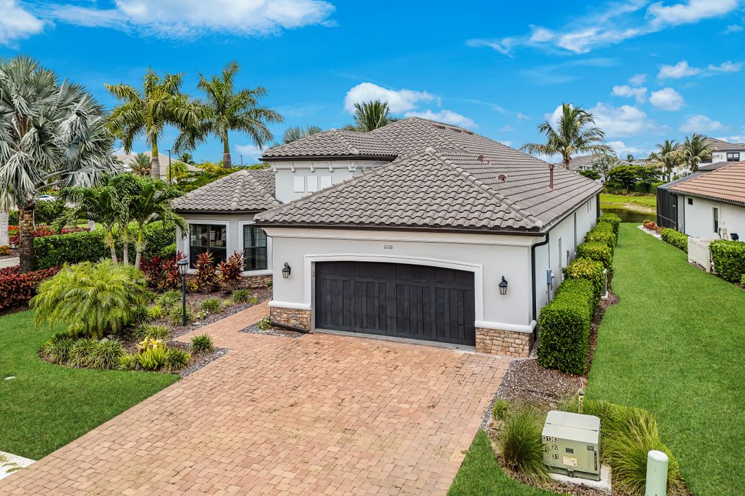 11110 Canal Grande Dr, Fort Myers, FL 33913