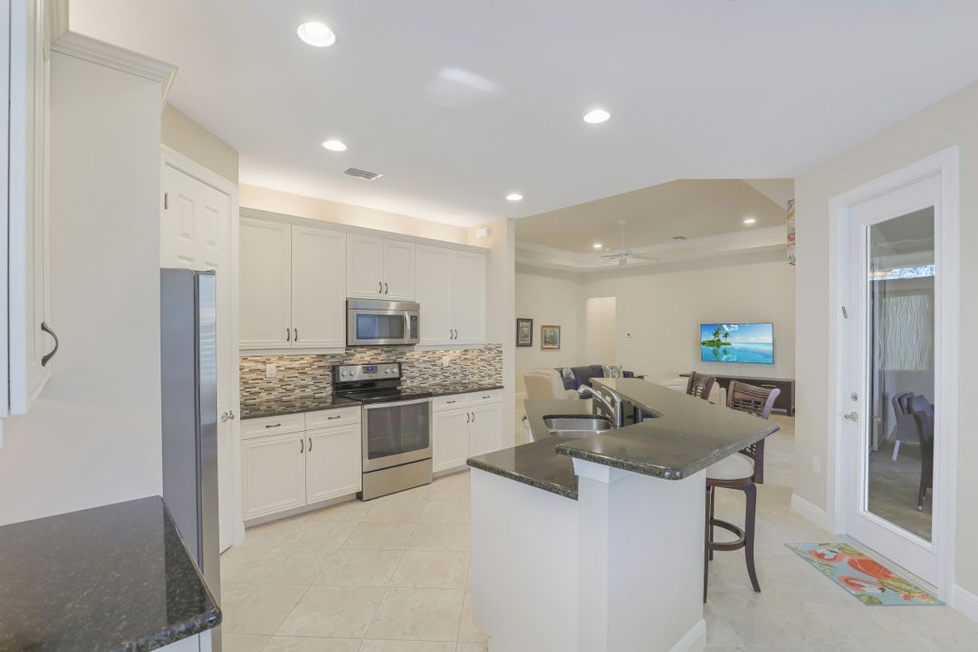 28770 Sweet Bay Ln, Bonita Springs, FL 34135