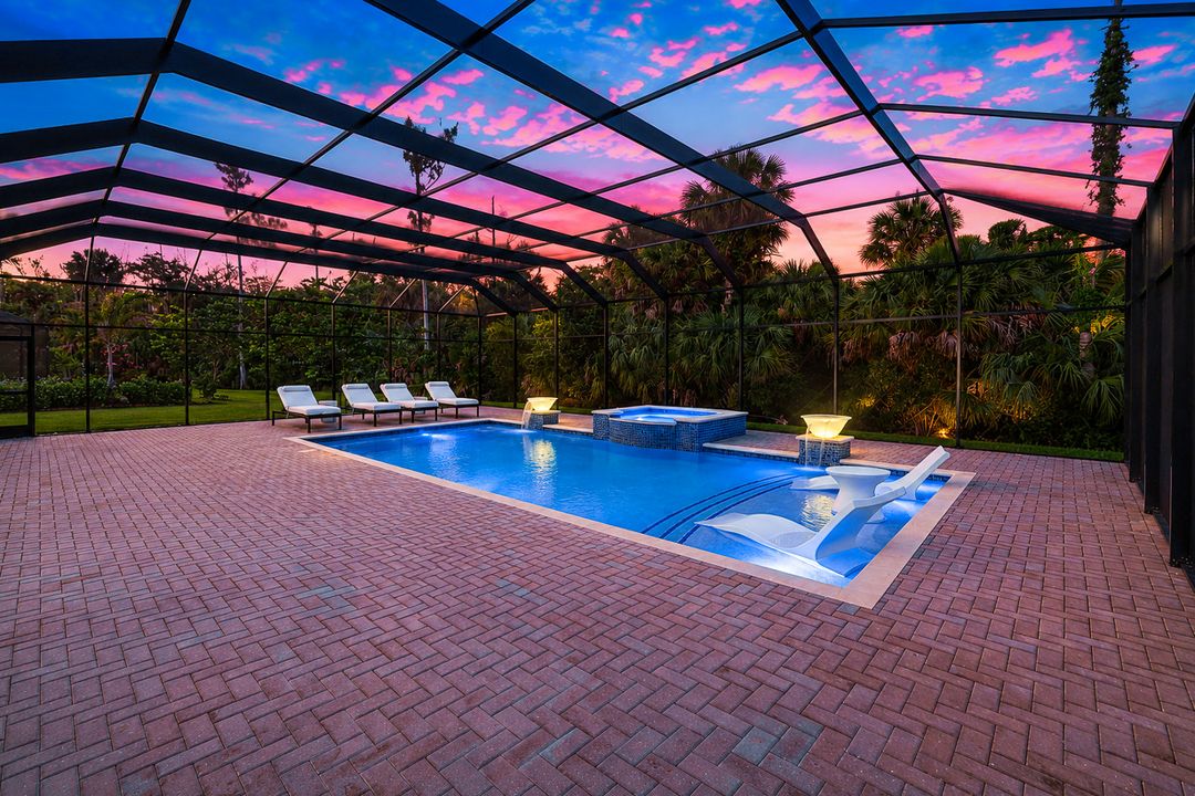 12063 Azalea Wy, Naples, FL 34120