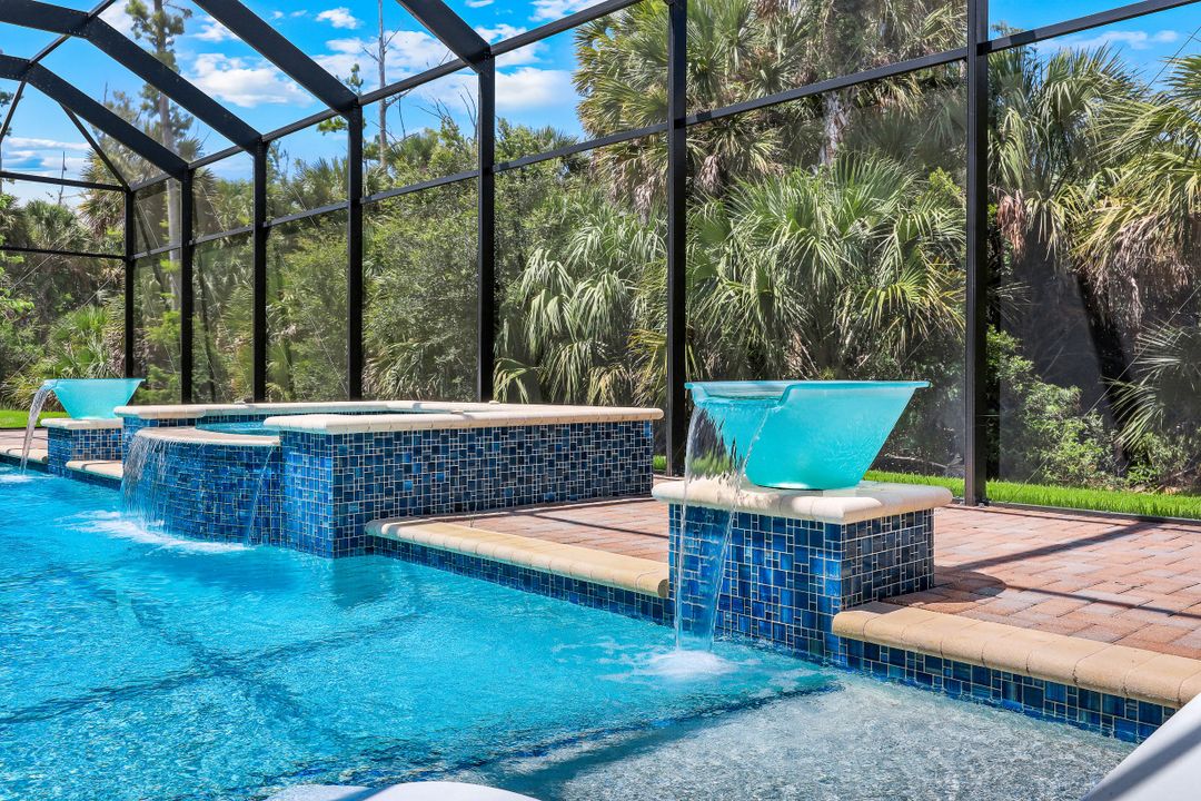 12063 Azalea Wy, Naples, FL 34120