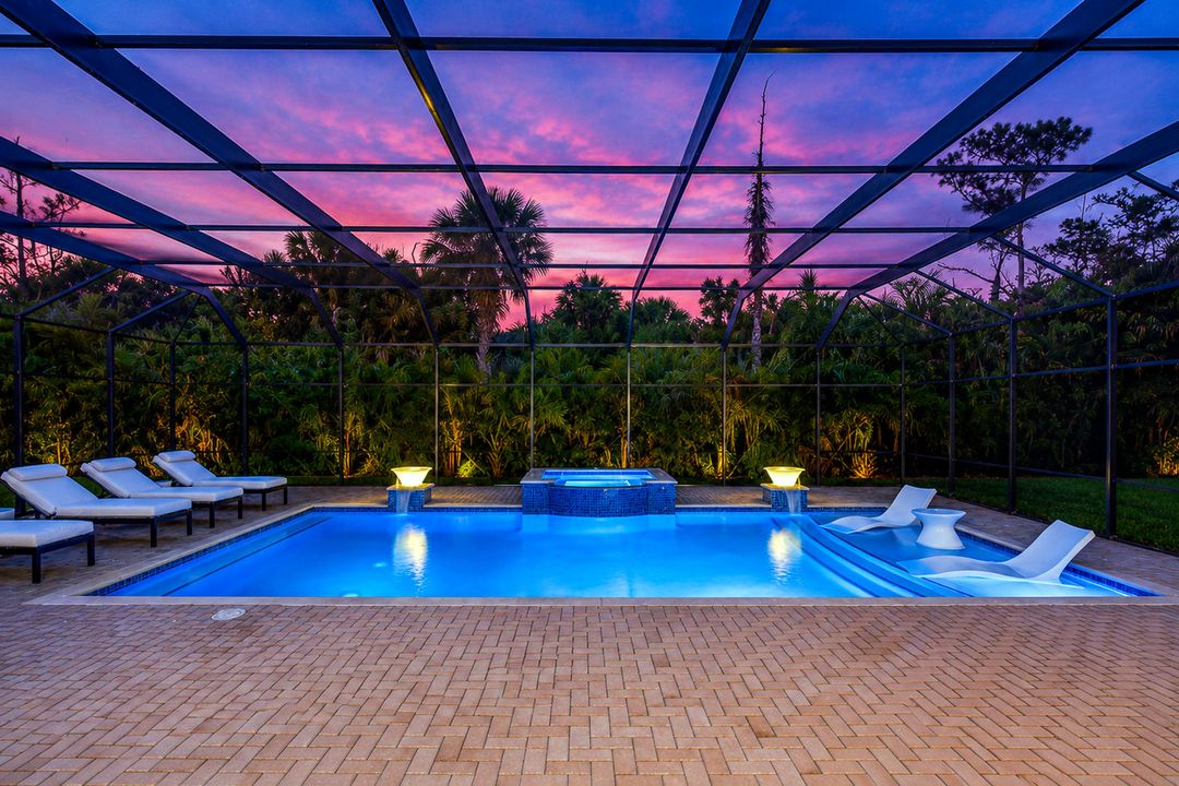 12063 Azalea Wy, Naples, FL 34120