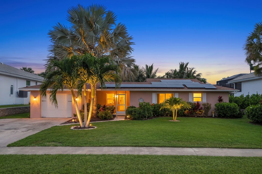 130 Greenbrier St, Marco Island, FL 34145