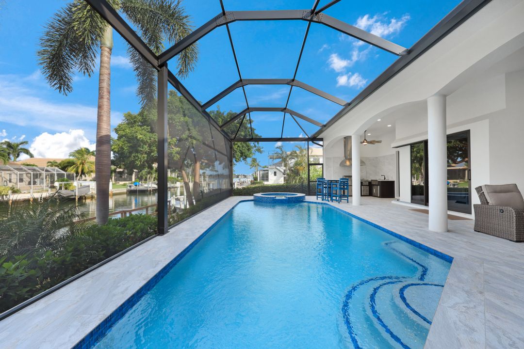 511 Alameda Ct, Marco Island, FL 34145