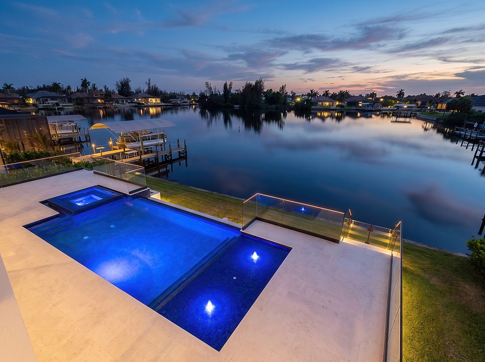 432 Burnt Store Rd S, Cape Coral, FL 33991