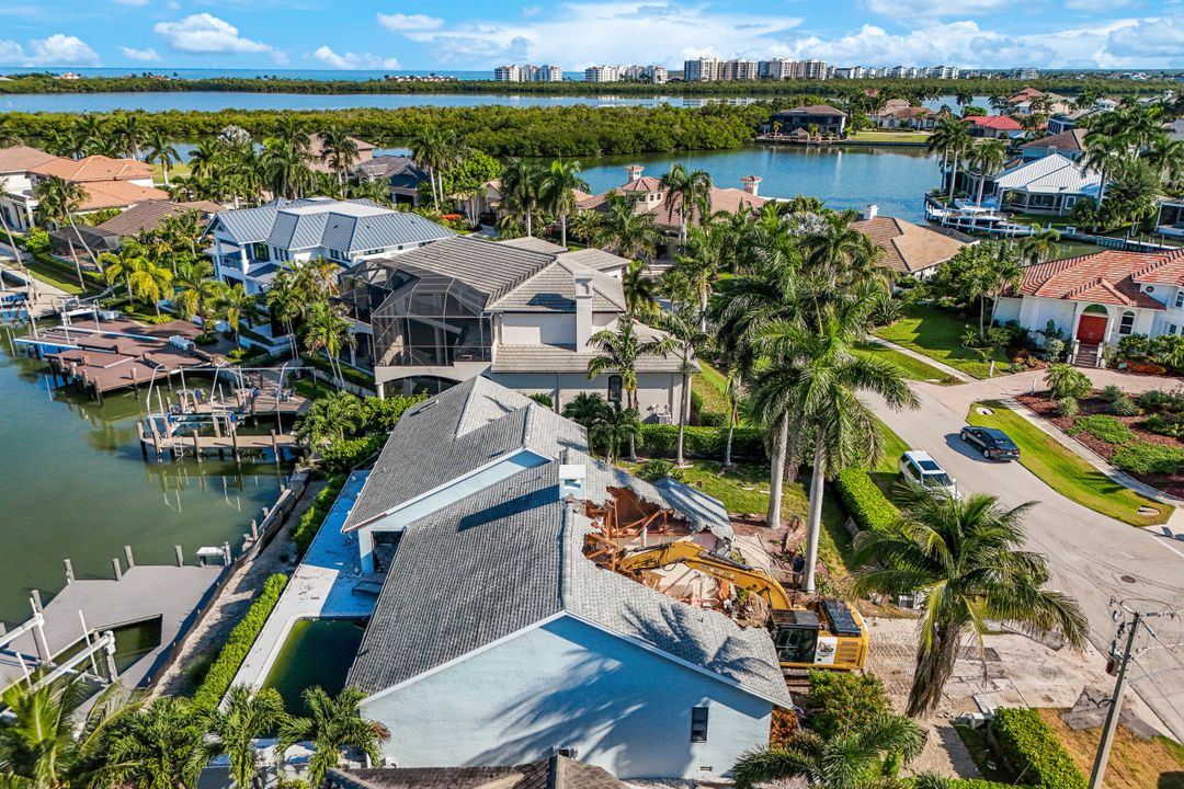 701 Rockport Ct, Marco Island, FL 34145
