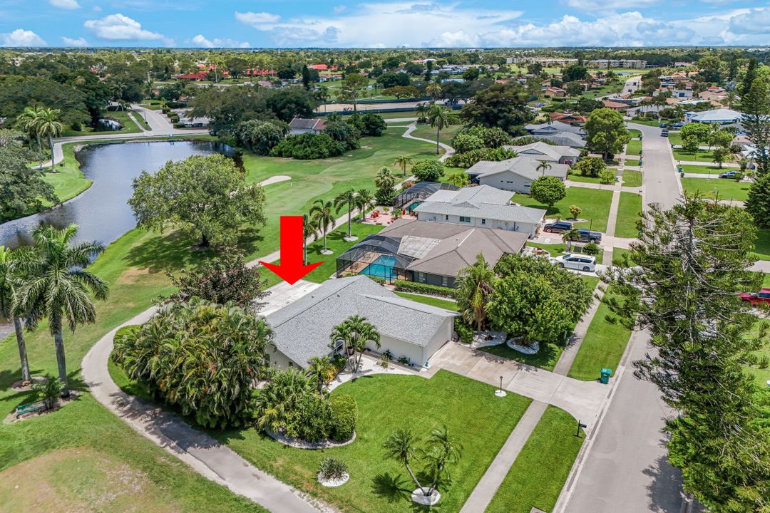 4333 Beechwood Lake Dr, Naples, FL 34112