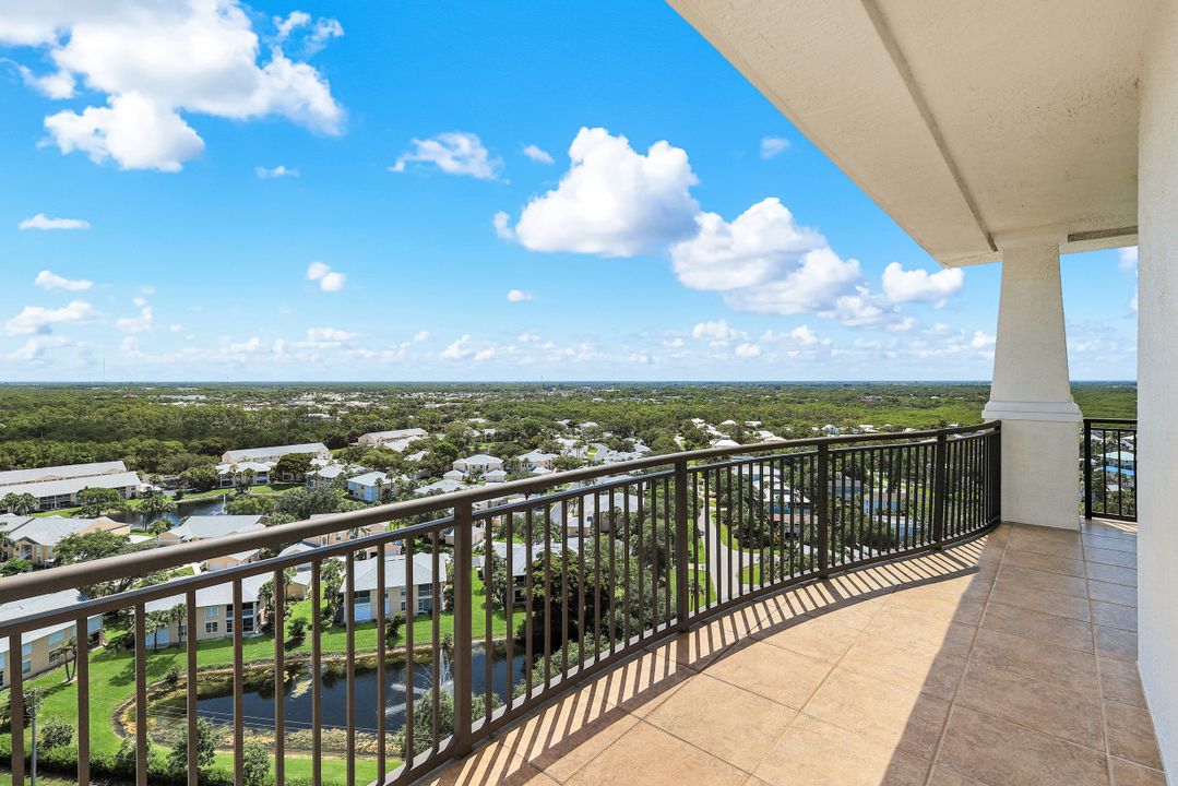 455 Cove Tower Dr #1701, Naples, FL 34110