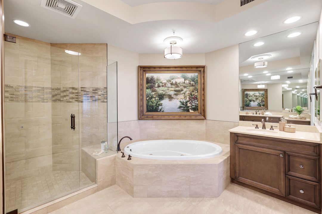 455 Cove Tower Dr #1701, Naples, FL 34110