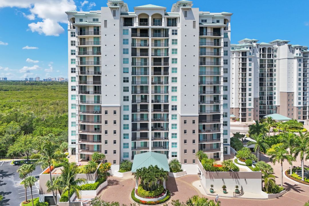 455 Cove Tower Dr #1701, Naples, FL 34110