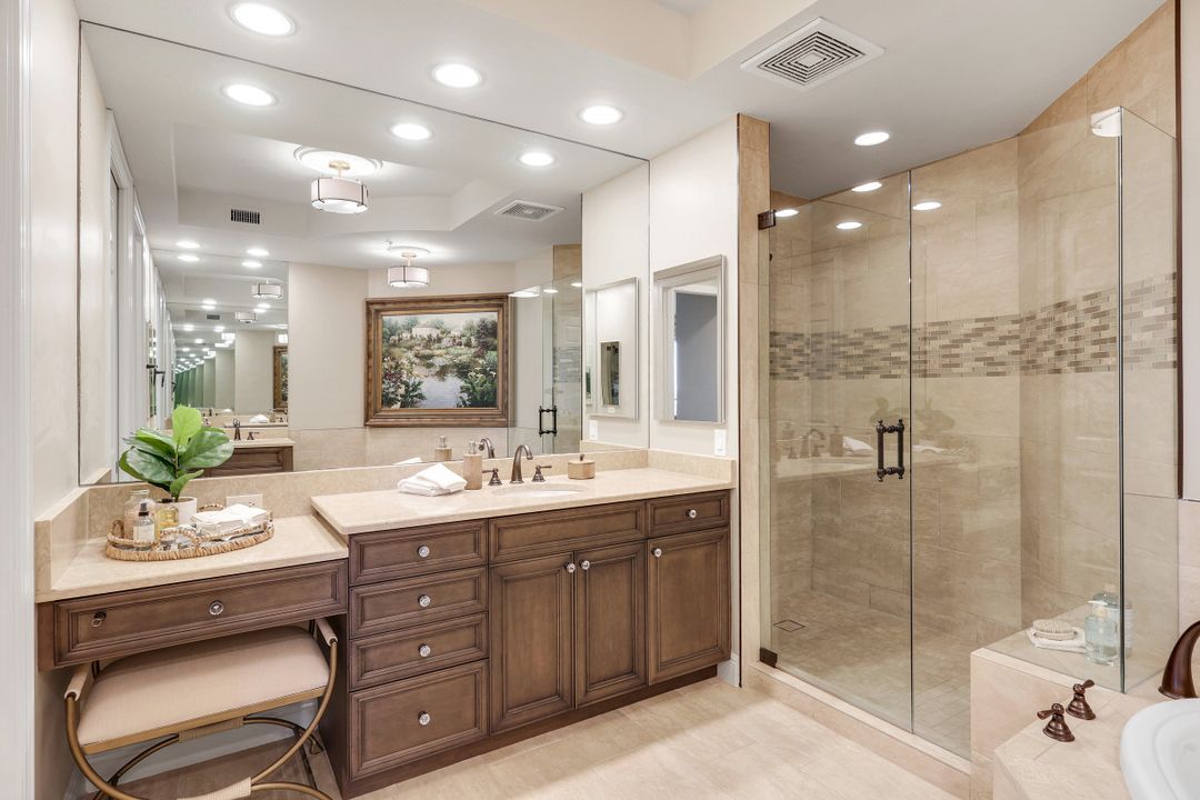 455 Cove Tower Dr #1701, Naples, FL 34110