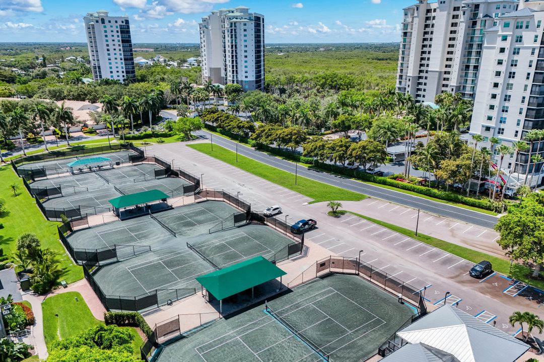 455 Cove Tower Dr #1701, Naples, FL 34110