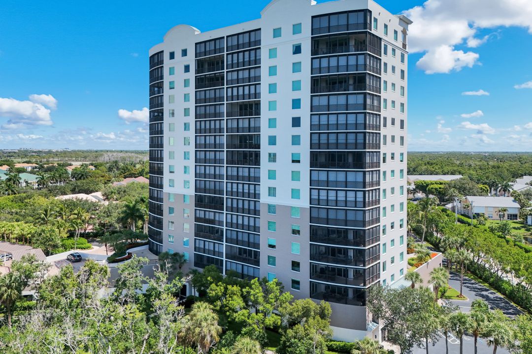 455 Cove Tower Dr #1701, Naples, FL 34110