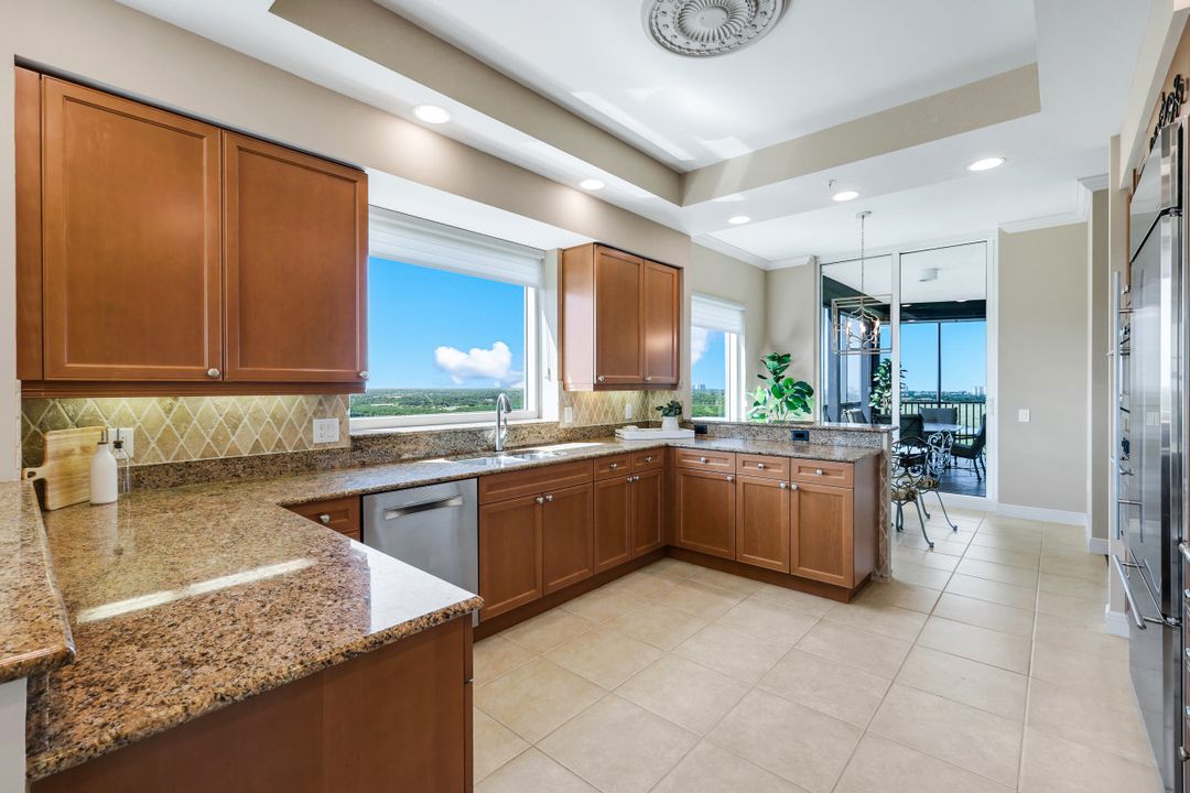 455 Cove Tower Dr #1701, Naples, FL 34110