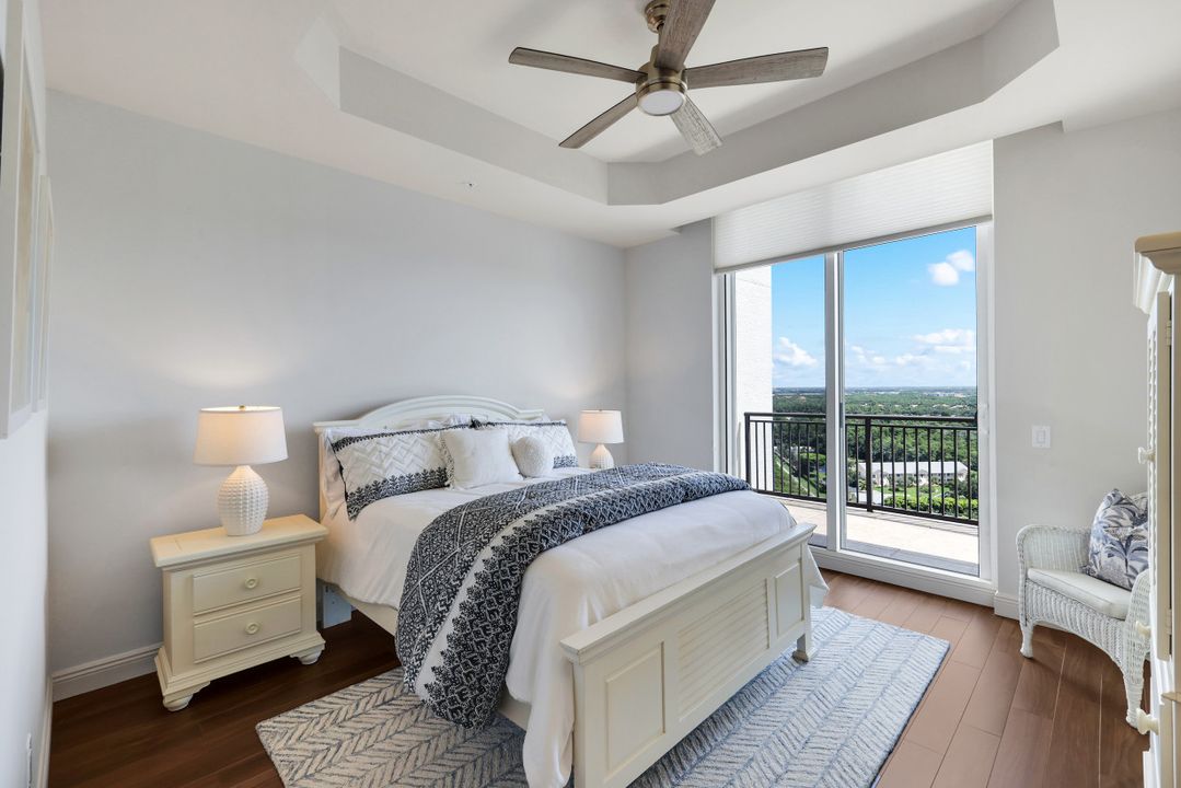 455 Cove Tower Dr #1701, Naples, FL 34110
