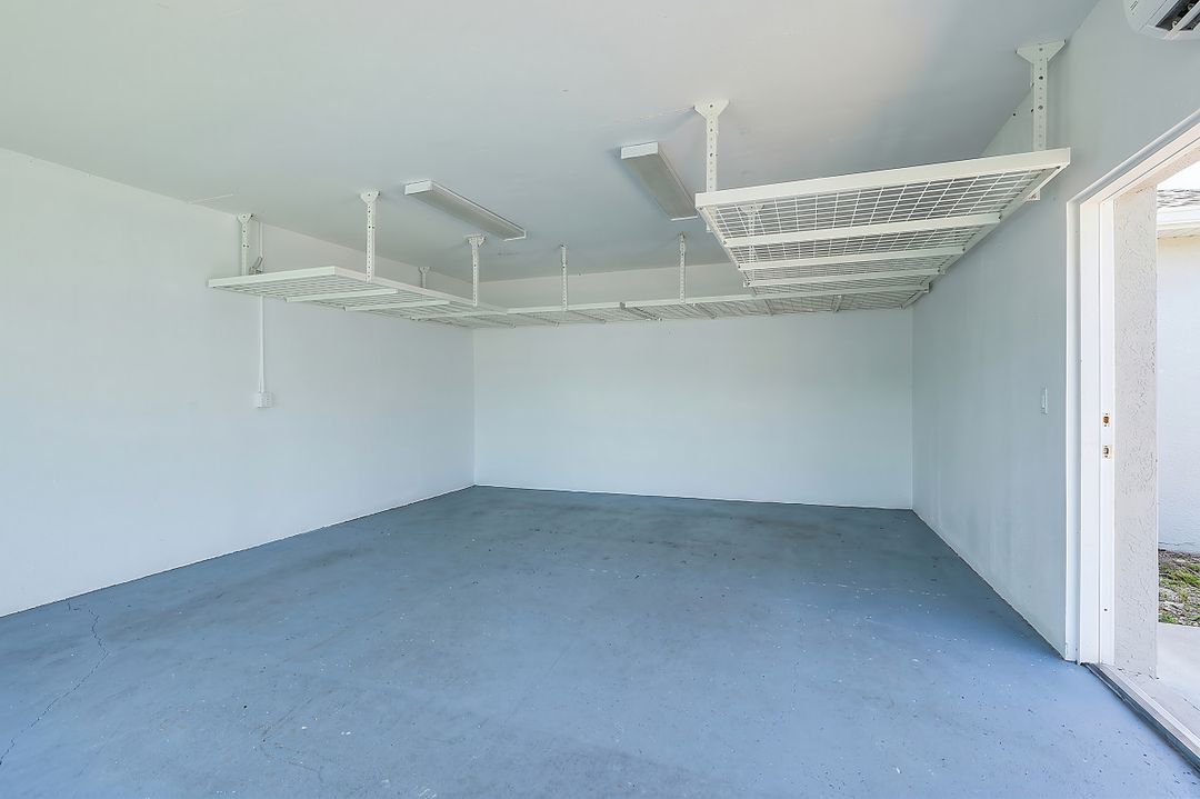 8327 Riviera Ave, Fort Myers, FL 33919