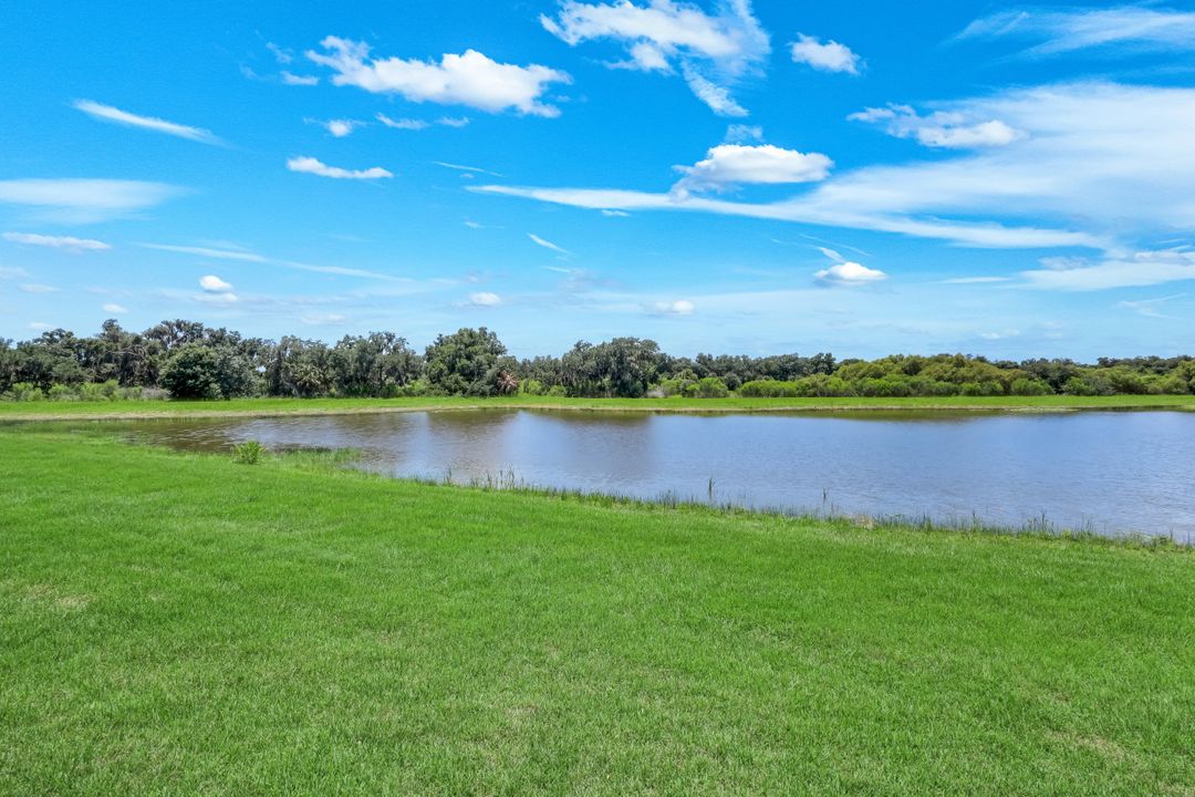 2428 Waterfront Cir, Sarasota, FL 34240