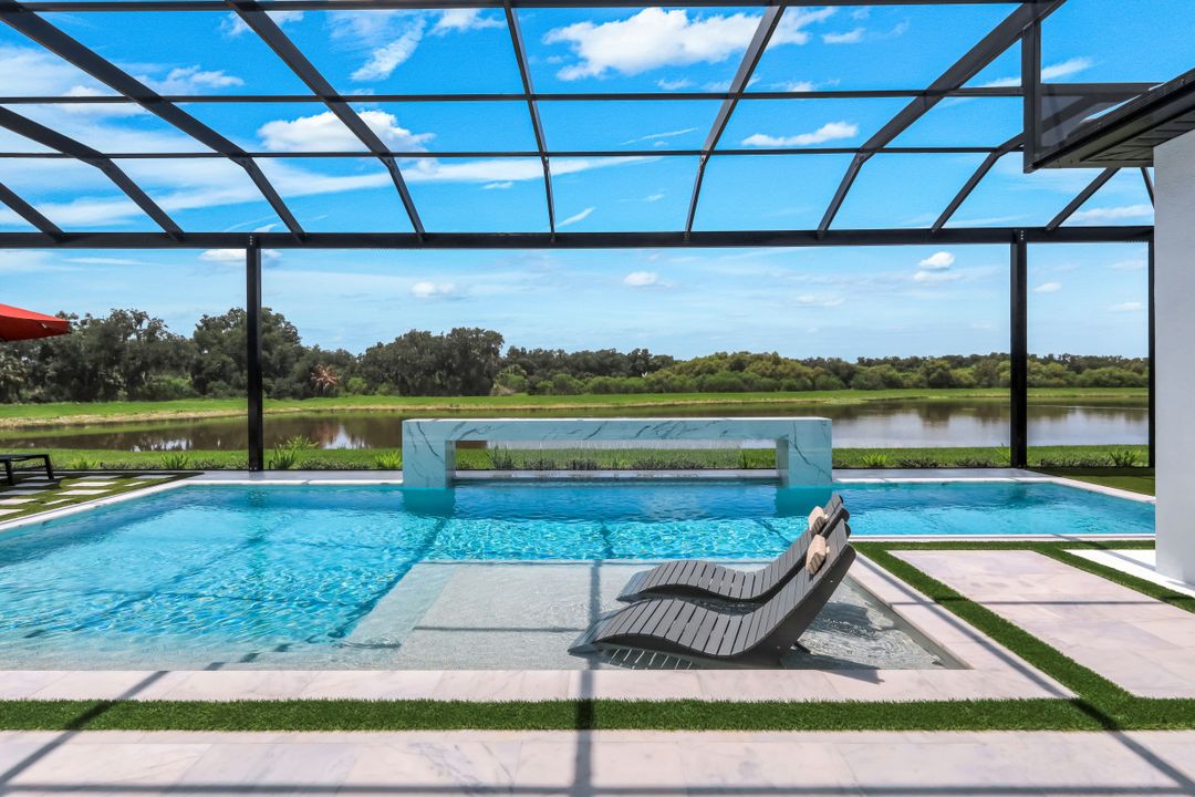 2428 Waterfront Cir, Sarasota, FL 34240