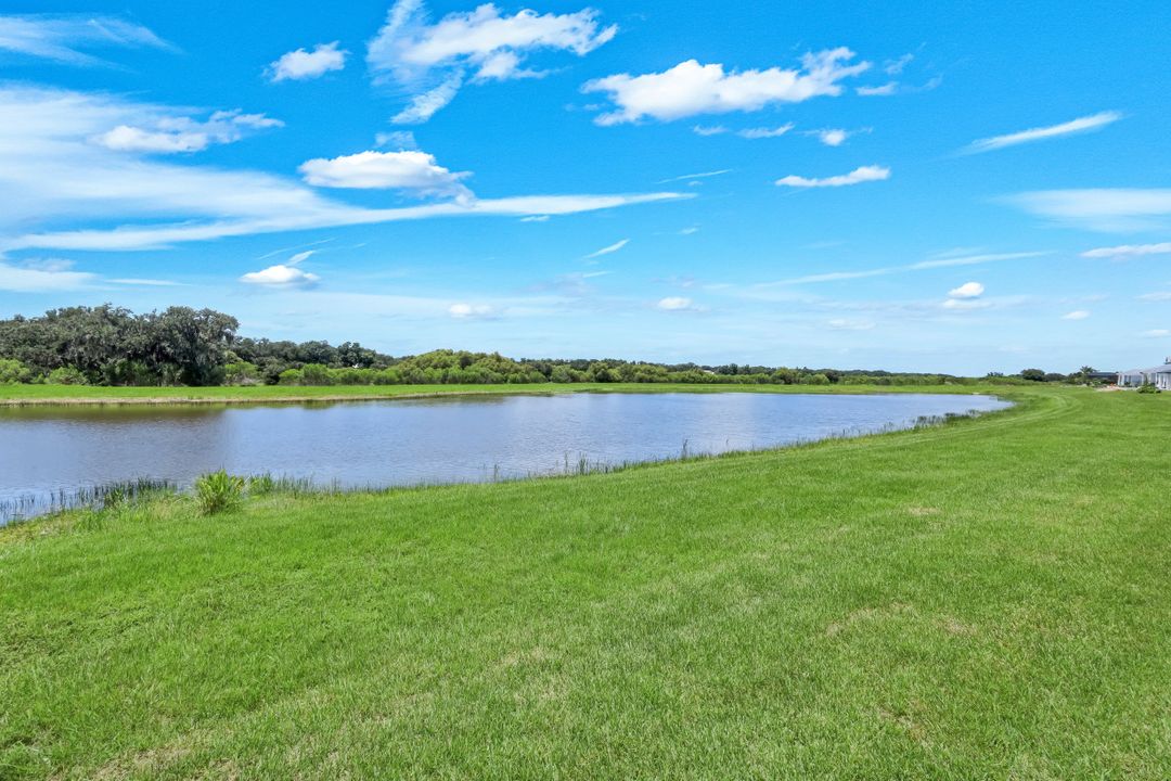 2428 Waterfront Cir, Sarasota, FL 34240
