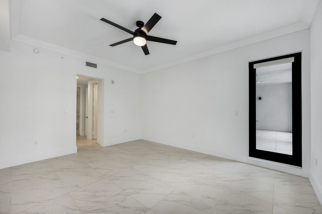 1135 3rd Ave S  #318, Naples, FL 34102