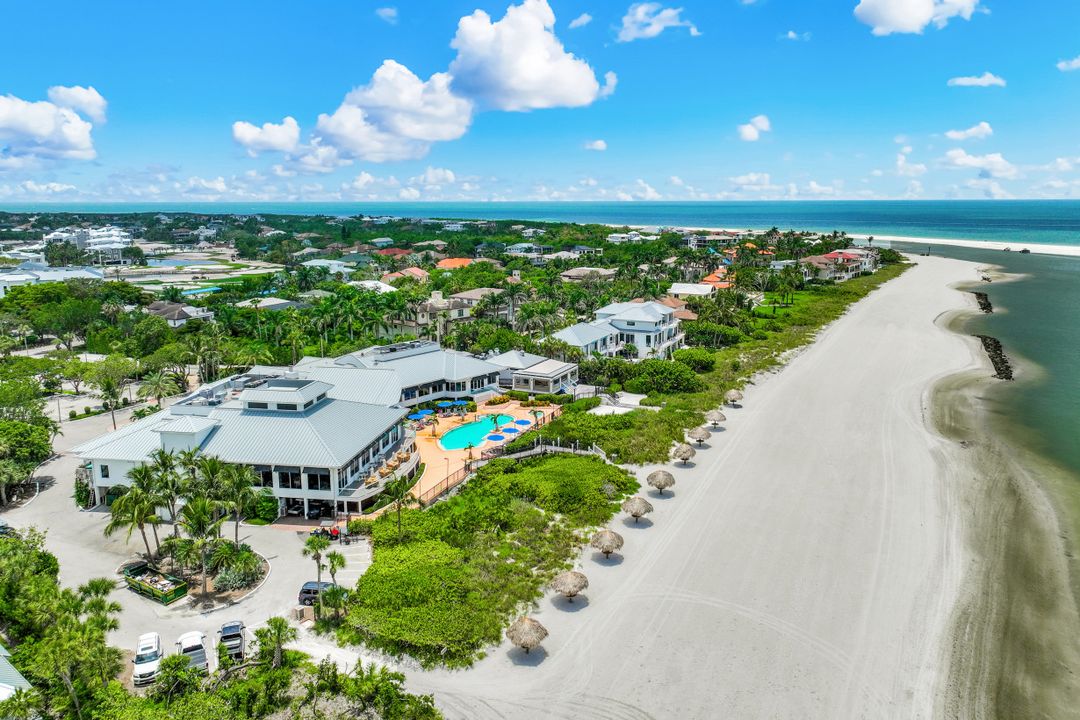 828 Hideaway Cir E #423, Marco Island, FL 34145