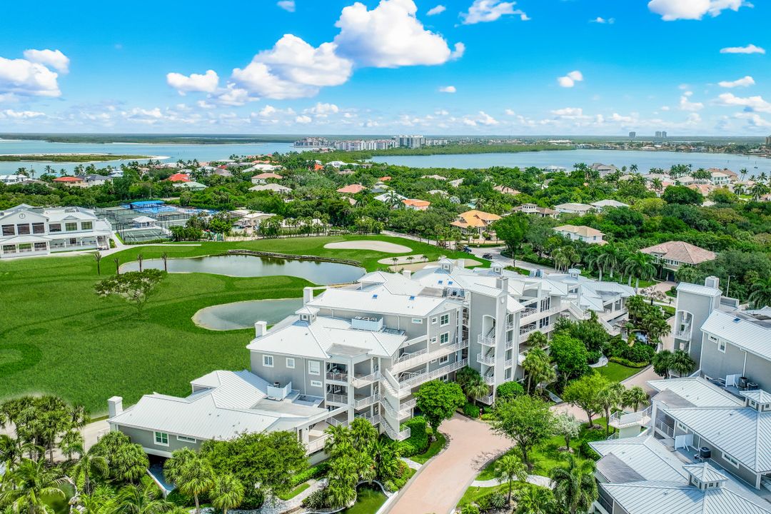 828 Hideaway Cir E #423, Marco Island, FL 34145