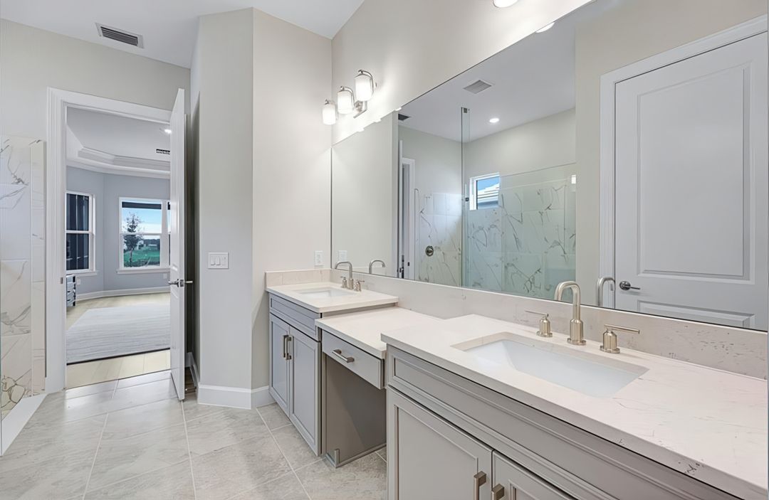 15804 Derna St, Naples, FL 34114