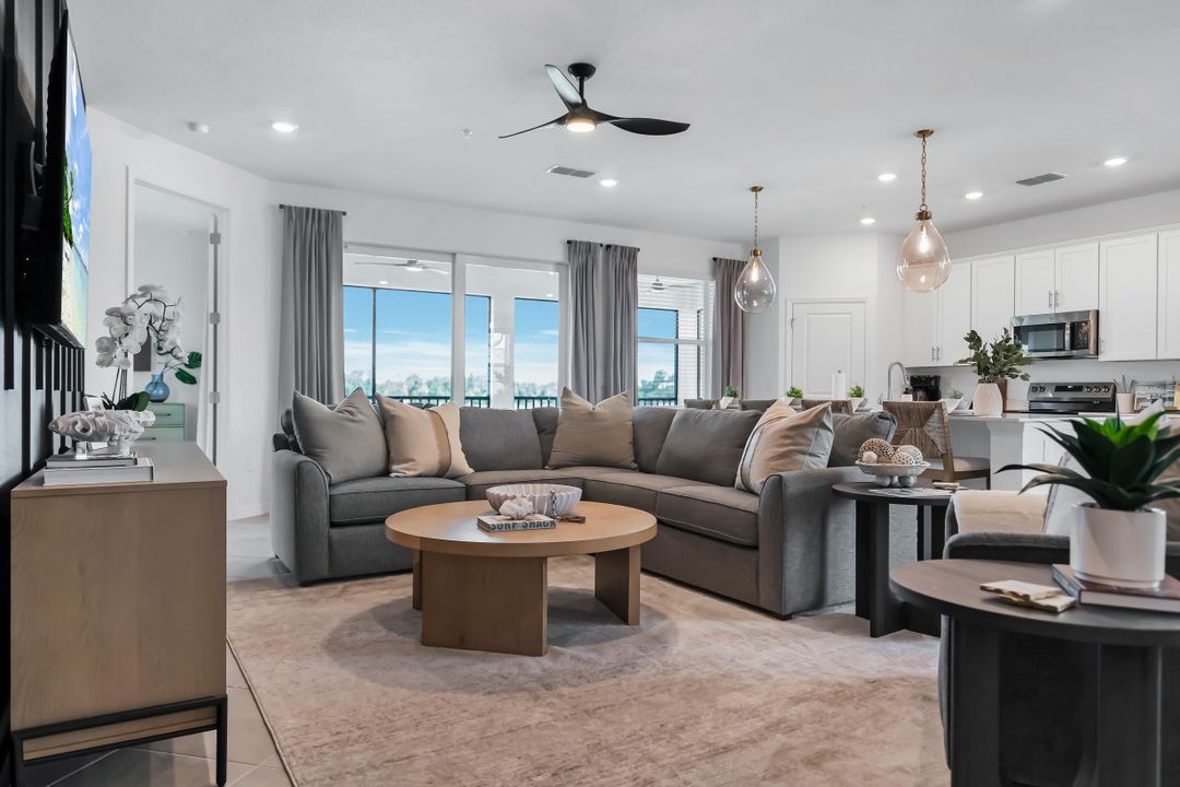 12997 Blackberry Ct #56-202, Venice, FL 34293