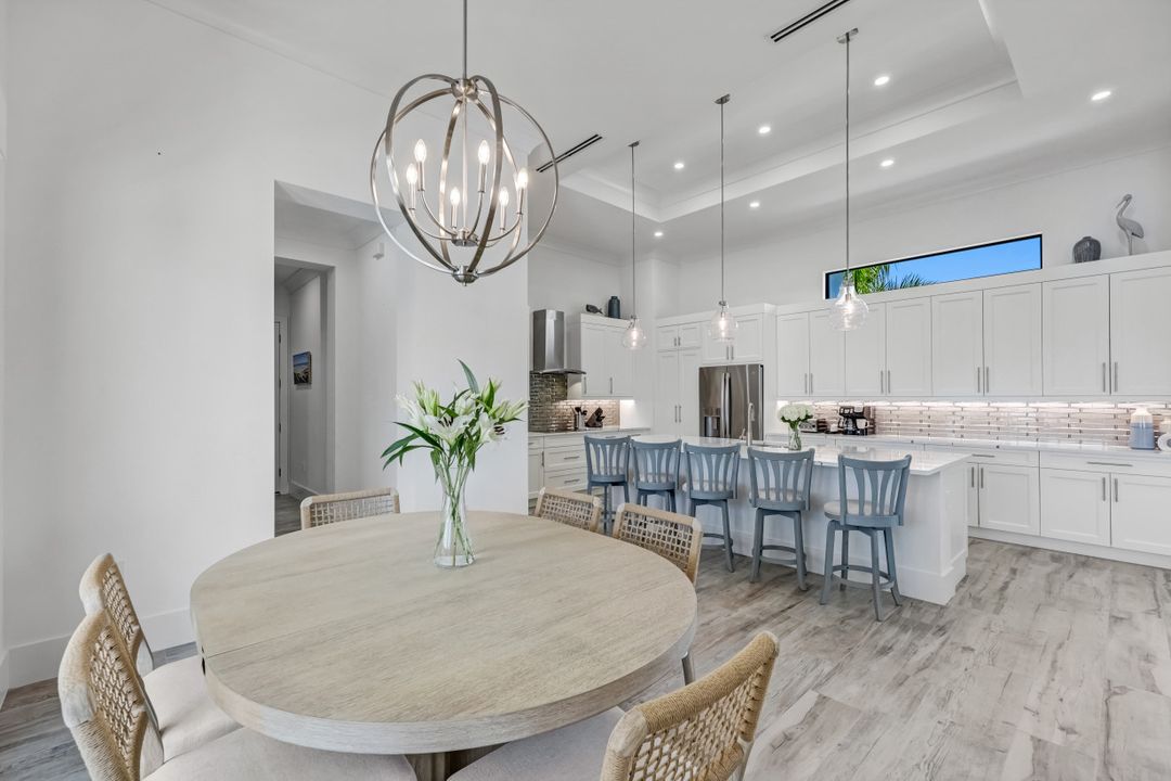 970 Goldenrod Ave, Marco Island, FL 34145