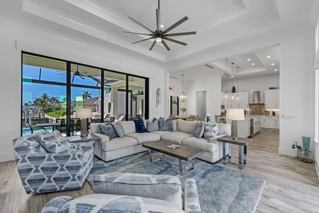 970 Goldenrod Ave, Marco Island, FL 34145