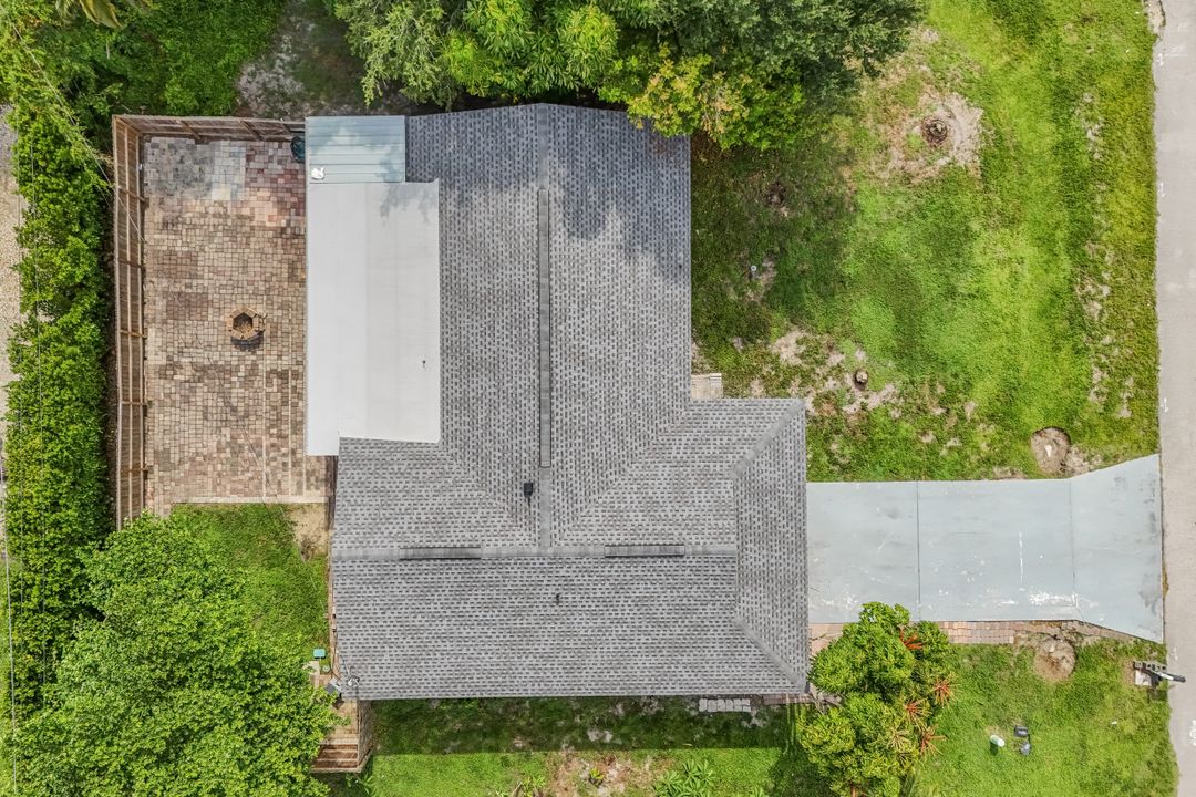 8110 Valencia Rd, Fort Myers, FL 33967