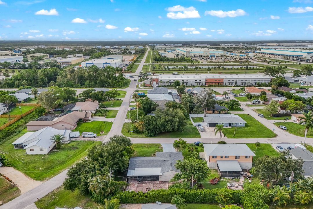 8110 Valencia Rd, Fort Myers, FL 33967