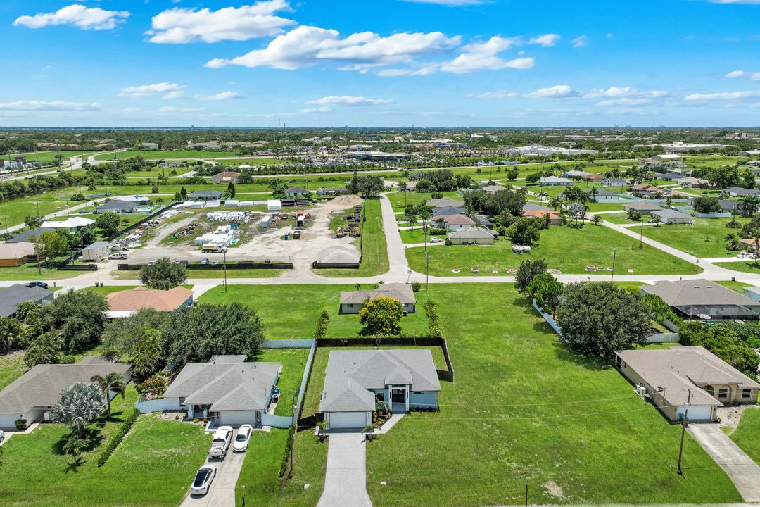 2214 NE 15th Terrace, Cape Coral, FL 33909