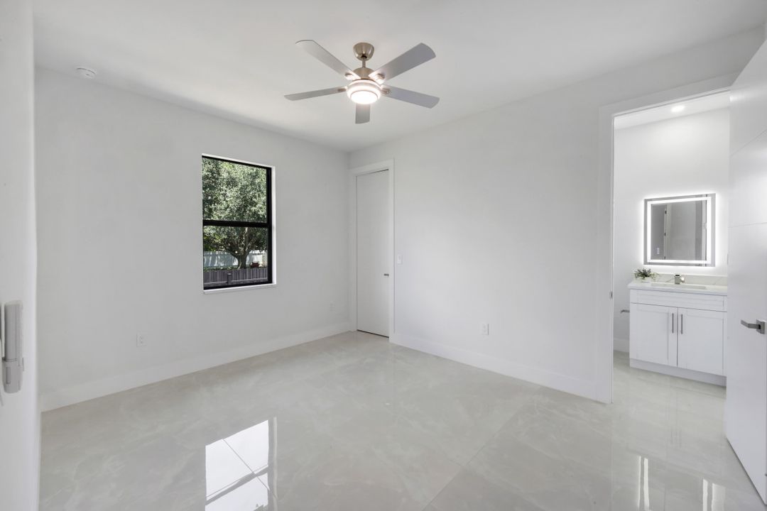 2214 NE 15th Terrace, Cape Coral, FL 33909