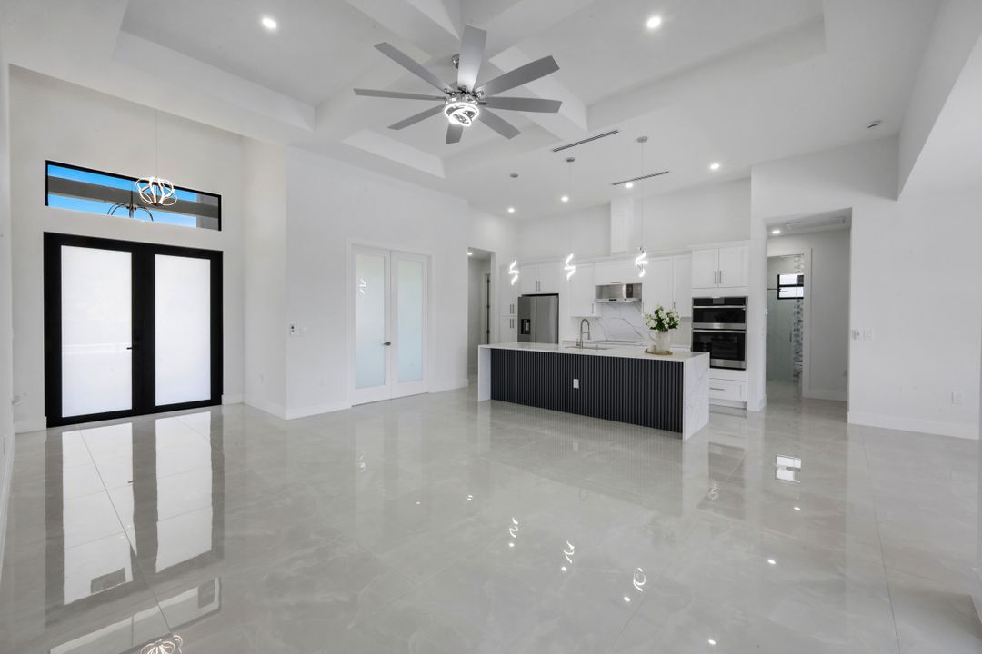 2214 NE 15th Terrace, Cape Coral, FL 33909