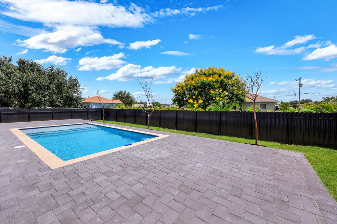 2214 NE 15th Terrace, Cape Coral, FL 33909