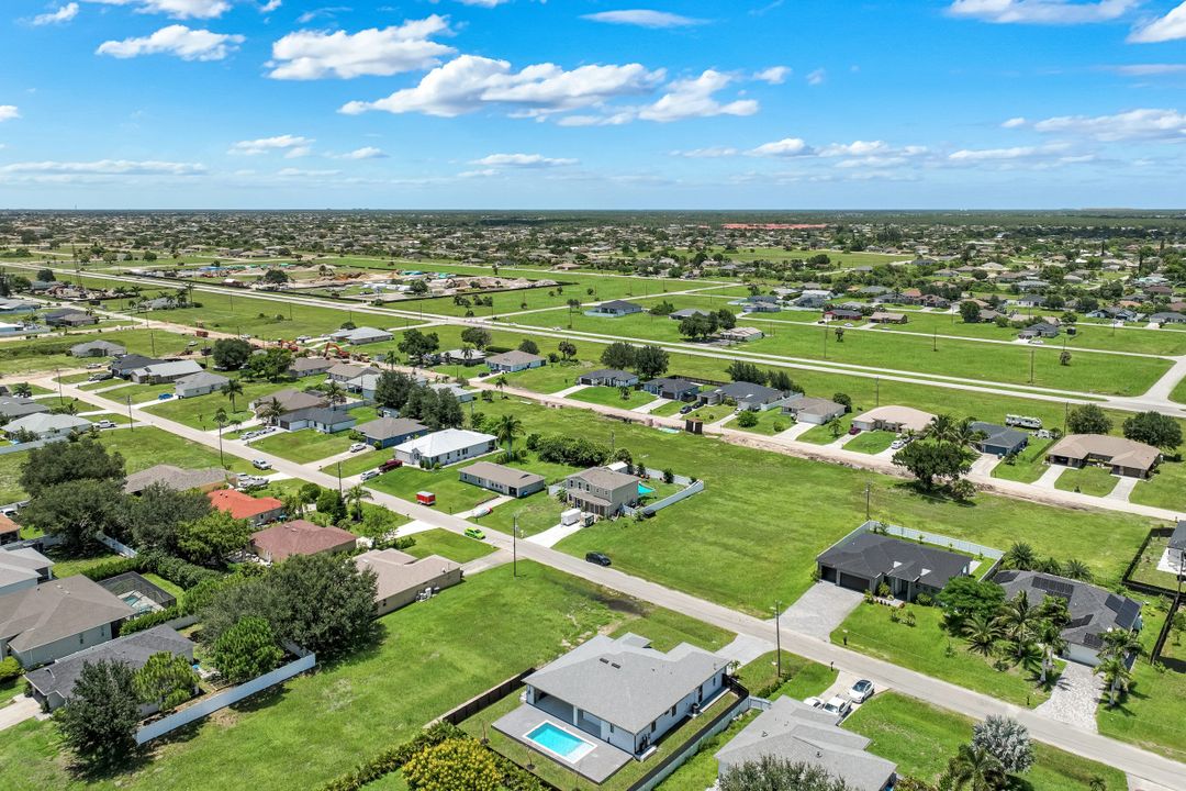 2214 NE 15th Terrace, Cape Coral, FL 33909