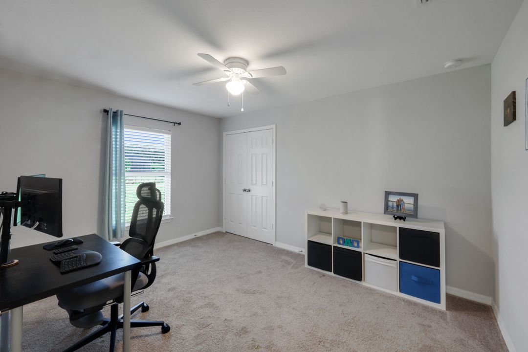 2627 SW 4th Terrace, Cape Coral, FL 33991