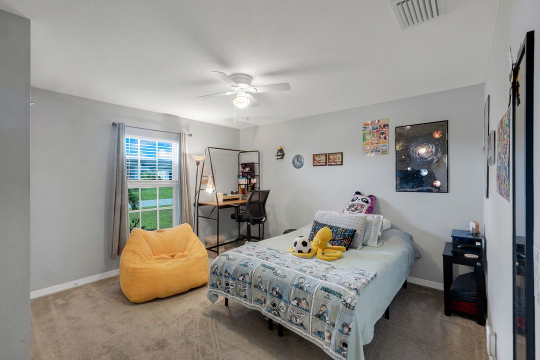 2627 SW 4th Terrace, Cape Coral, FL 33991