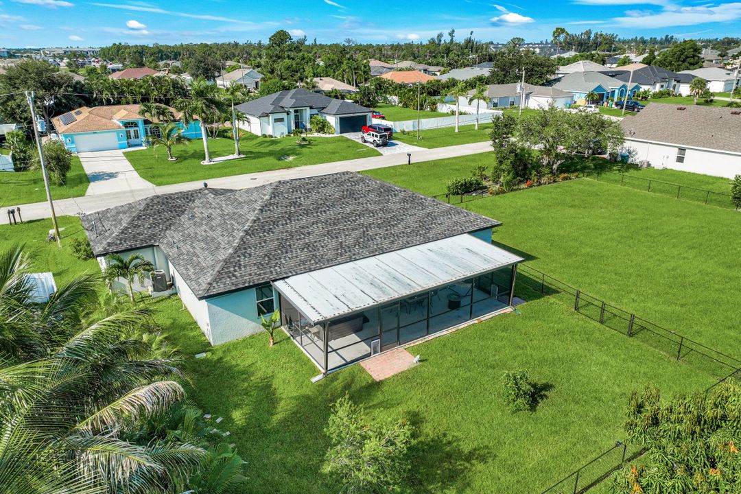 2627 SW 4th Terrace, Cape Coral, FL 33991