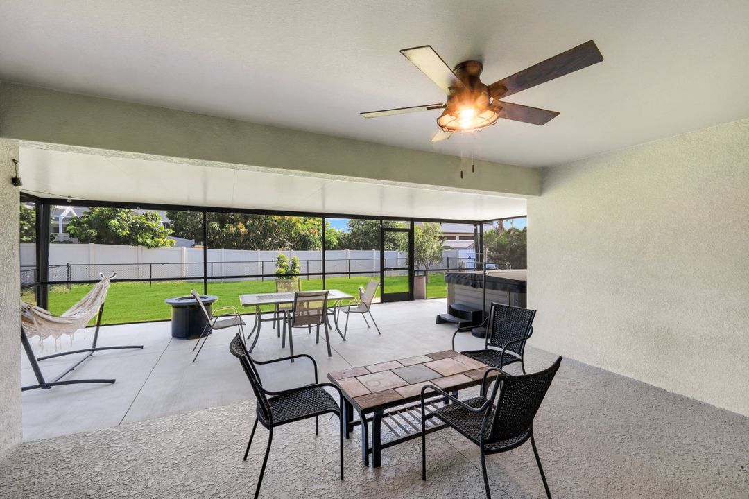2627 SW 4th Terrace, Cape Coral, FL 33991