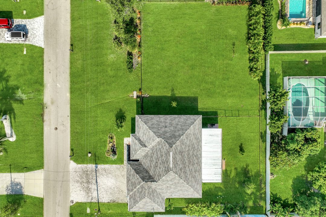 2627 SW 4th Terrace, Cape Coral, FL 33991