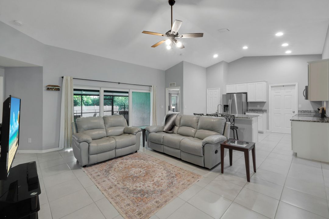 2627 SW 4th Terrace, Cape Coral, FL 33991