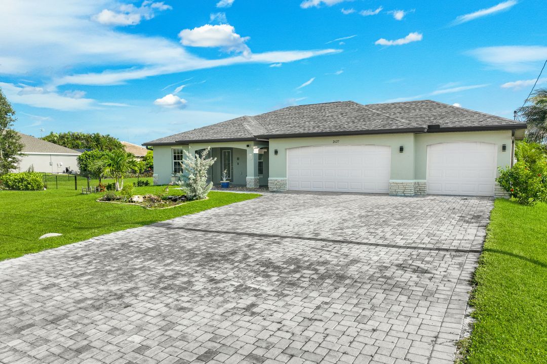 2627 SW 4th Terrace, Cape Coral, FL 33991