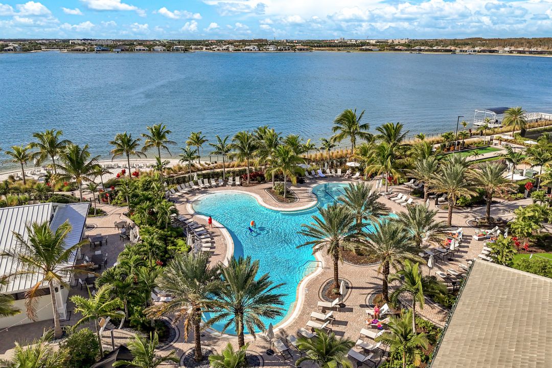11811 Venetian Lagoon Dr #204, Fort Myers, FL 33913