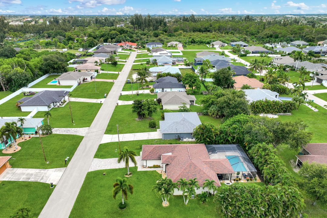 1900 SW 10th Terrace, Cape Coral, FL 33991
